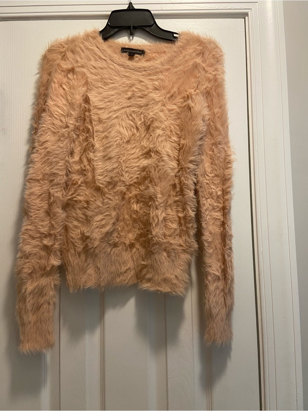 Banana Republic Peachy Fuzzy Crewneck Sweater
